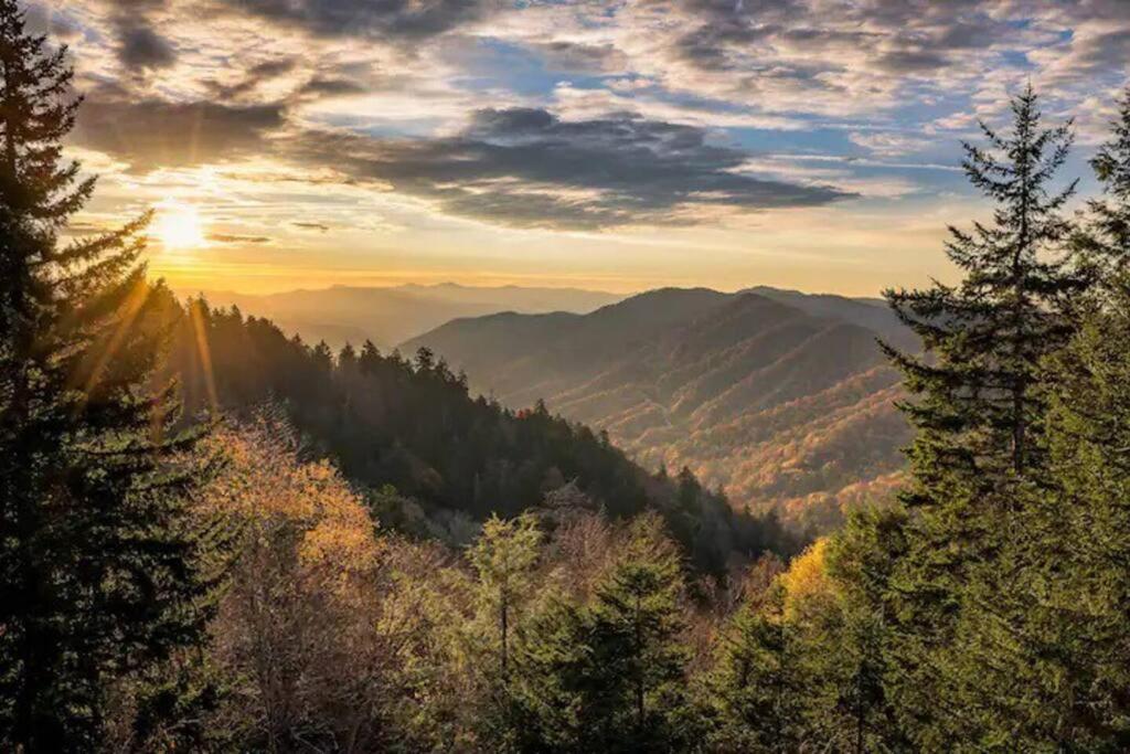 Breathtaking Views Of The Smokies, 3 Mins To Gatlinburg Βίλα Εξωτερικό φωτογραφία